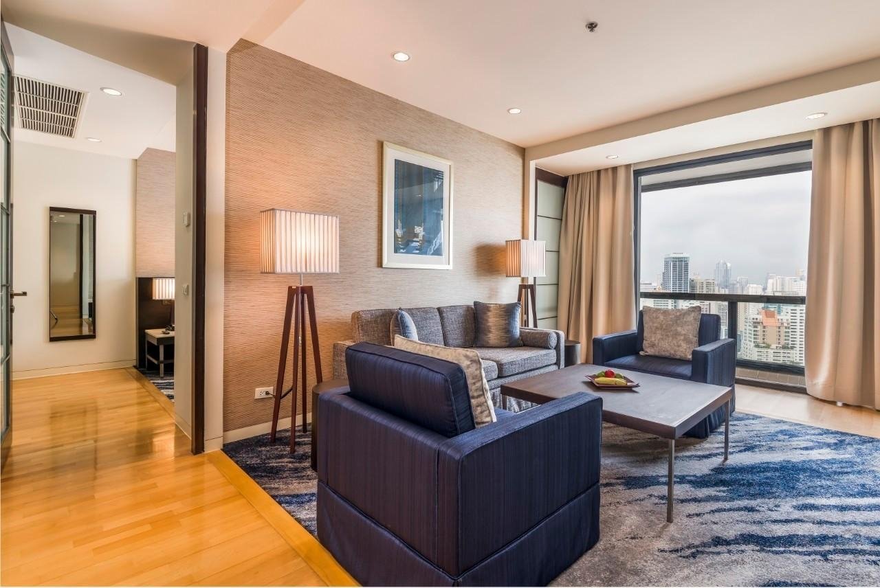LTH8764 – Emporium Suites Bangkok FOR RENT  2 beds 2 baths size 175 Sq. M. Near BTS Phrom Phong Station ONLY 150k/Month