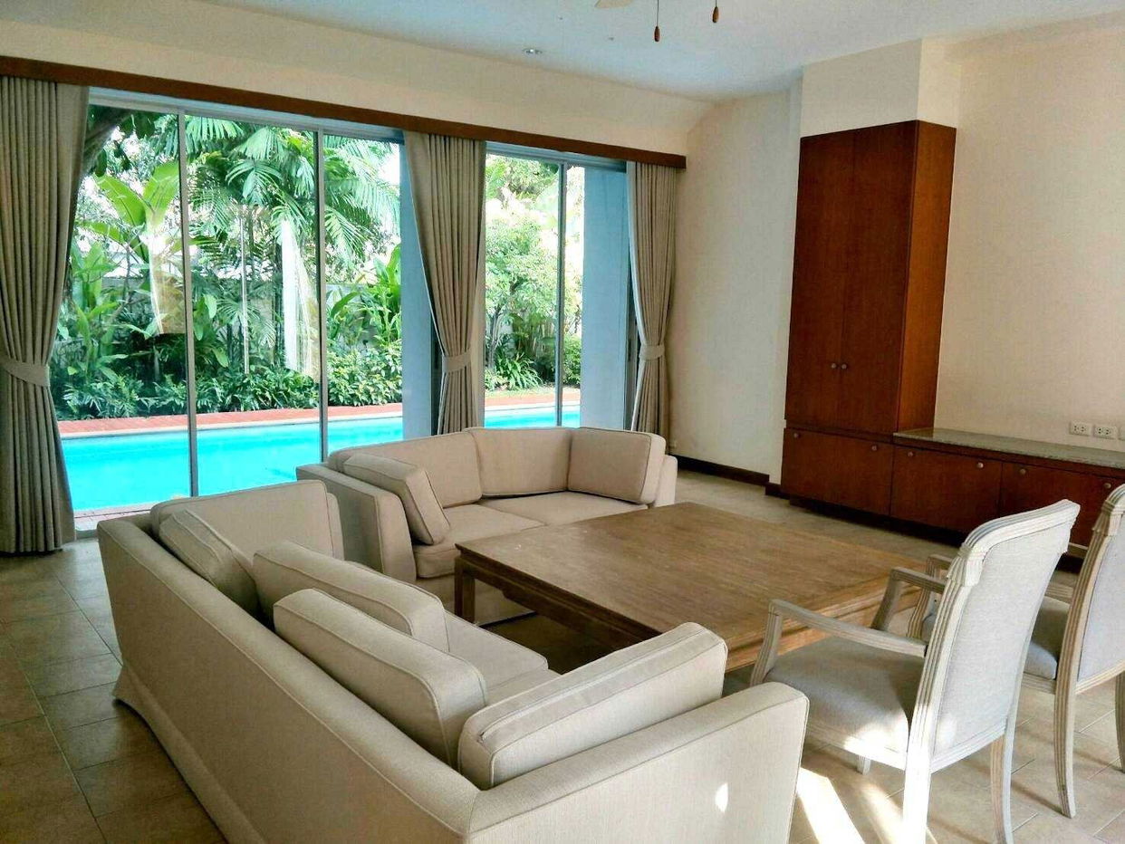 LTHC7922 – Detached house with private pool FOR RENT in Rama 9 3 beds 3 baths size 559 Sq. M. Near ARL Ramkhamheang Station ONLY 175k/Month
