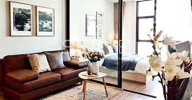 1 Bed with Partition High Fl 15+ Nice Room & Good Location Close to BTS Ekkamai 350 m. at  Rhythm Ekkamai Condo / For Rent