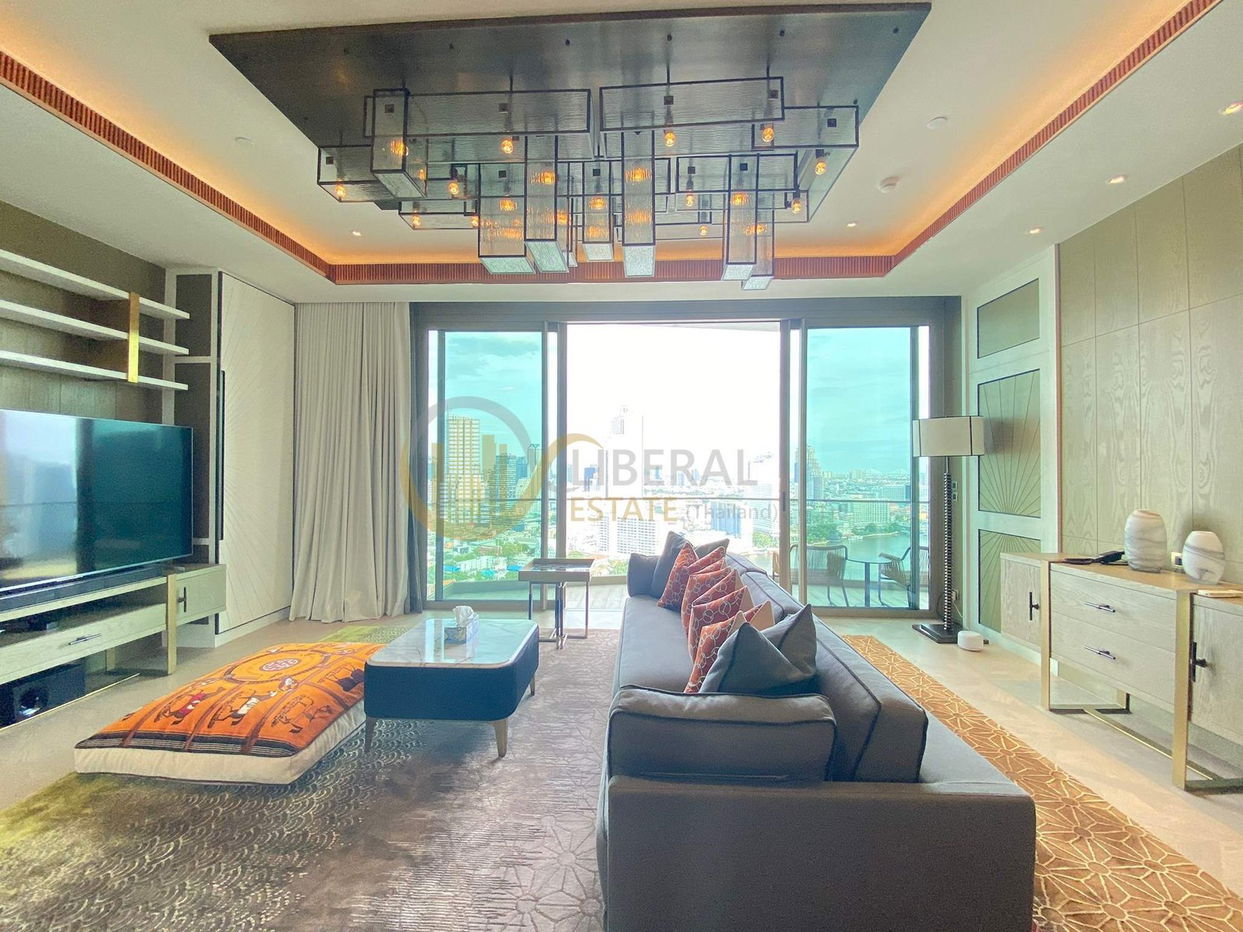 LTH1839 โ€“ Super Luxury Condo The Residences At Mandarin Oriental FOR RENT 2 beds 3 baths size 151 Sq.M. BTS Krung Thon Buri station ONLY 350k THB/Month