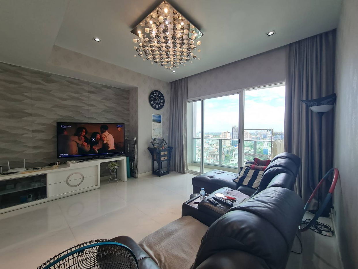 LTH5364 โ€“ Millennium Residence FOR SALE 3 beds 3 baths Size 145 Sq.M. nearby BTS Asoke Station ONLY 24.9 MB