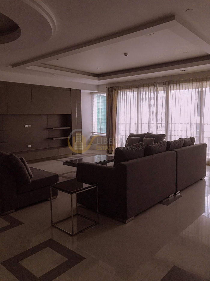 LTH2485 - Ideal 24 FOR RENT 4 beds 5 baths size 326 Sq.M. Near BTS Phrom Phong station ONLY 200k/Month