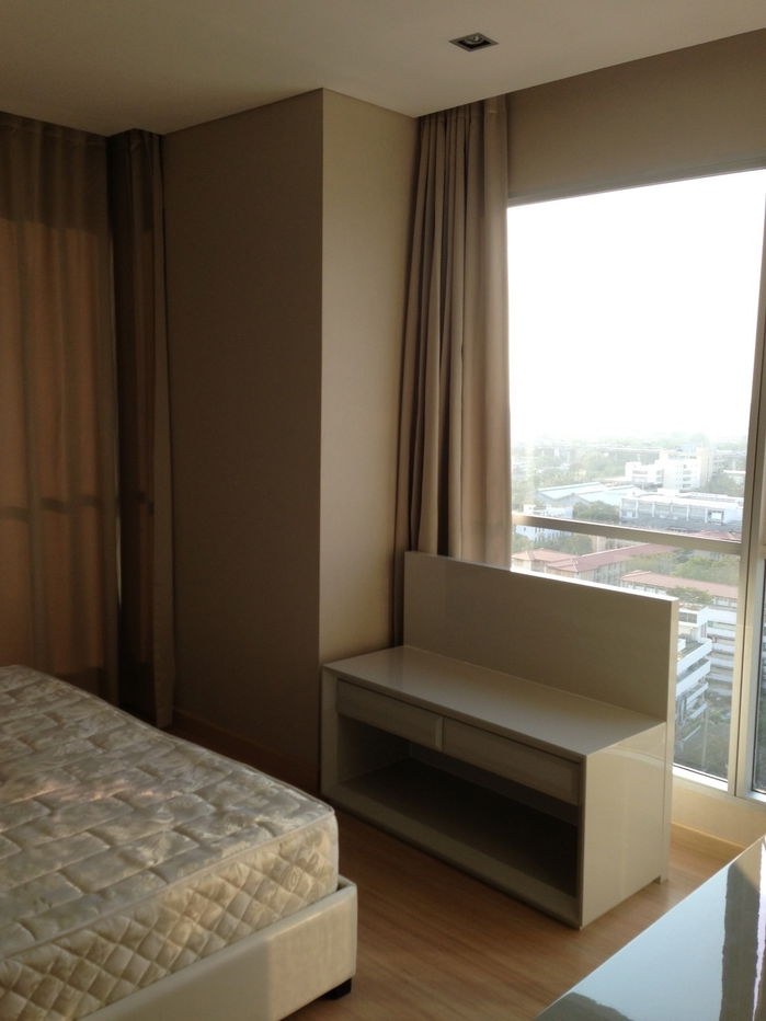 For rent, The Address Phayathai, ready to move in (S15-27729).