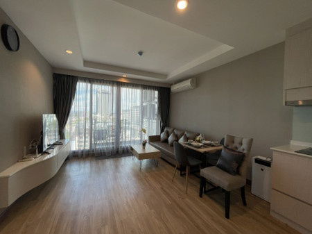 Condo for rent Ladda Plus Sriracha beautiful room city view near shops convenient transportation