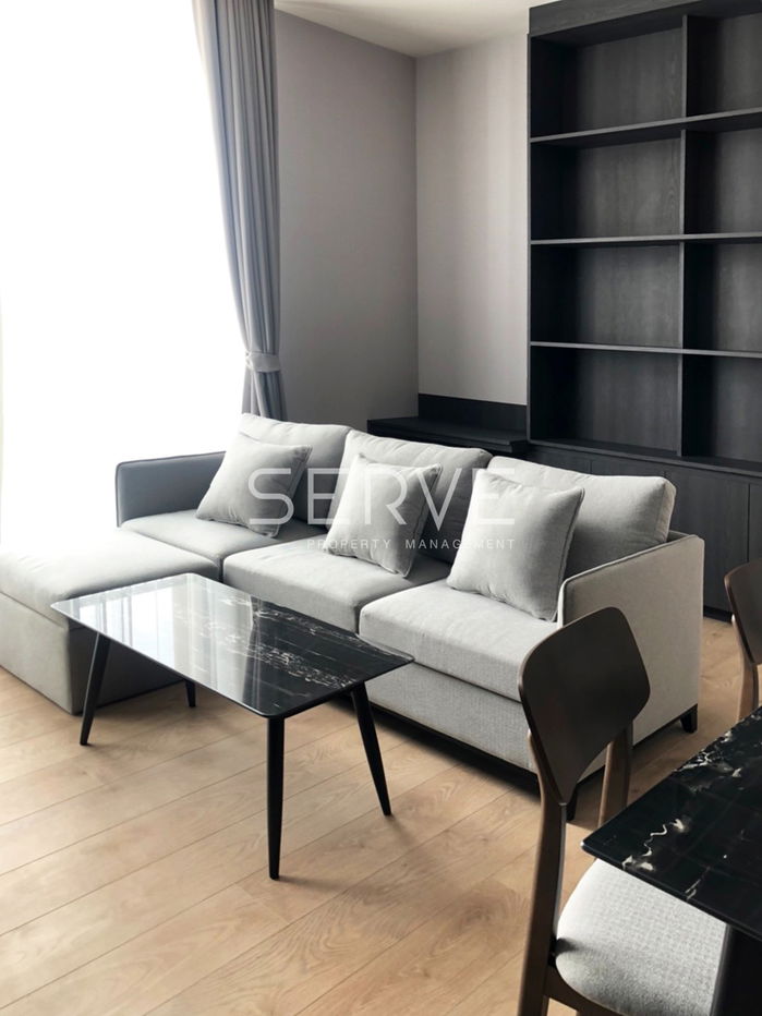 Large Room 1 Bed North side New Condo Good Location Close to BTS Asok & MRT Sukhumvit 550 m. at Noble BE19 Condo / For Rent