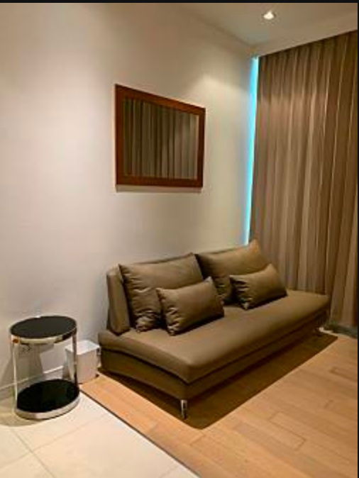 for rent Eight Thonglor. 1bed 44sqm. Line id: @pfagent