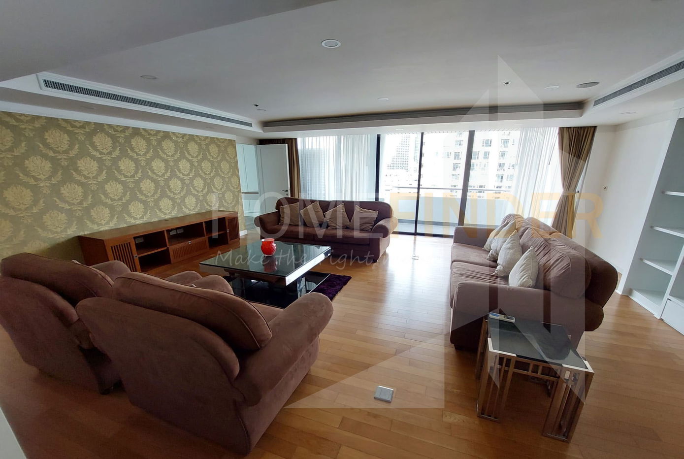 卡利斯塔大厦 3 间卧室出租