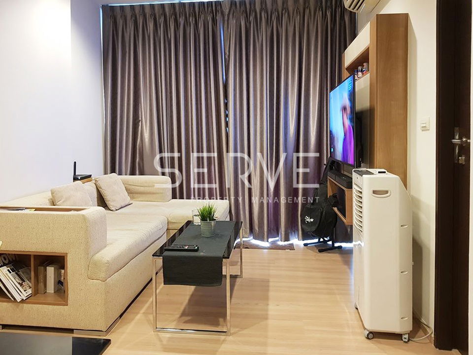 配备 1 张床和浴缸的大房间 45 平方米