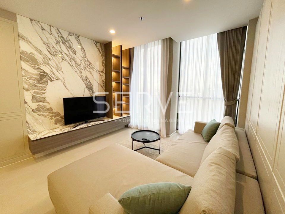 2 Beds Corner Unit Super High Fl. 35+ Nice View & Perfect Location BTS Phloen Chit at Noble Ploenchit Condo  / For Rent