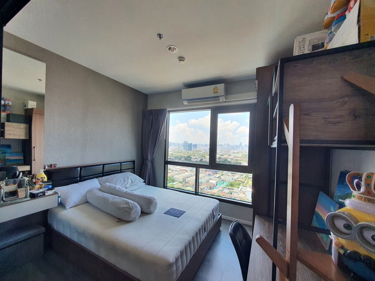 STI38 for rent The Stage Taopoon Interchange, beautiful room, fully furnished, special price.