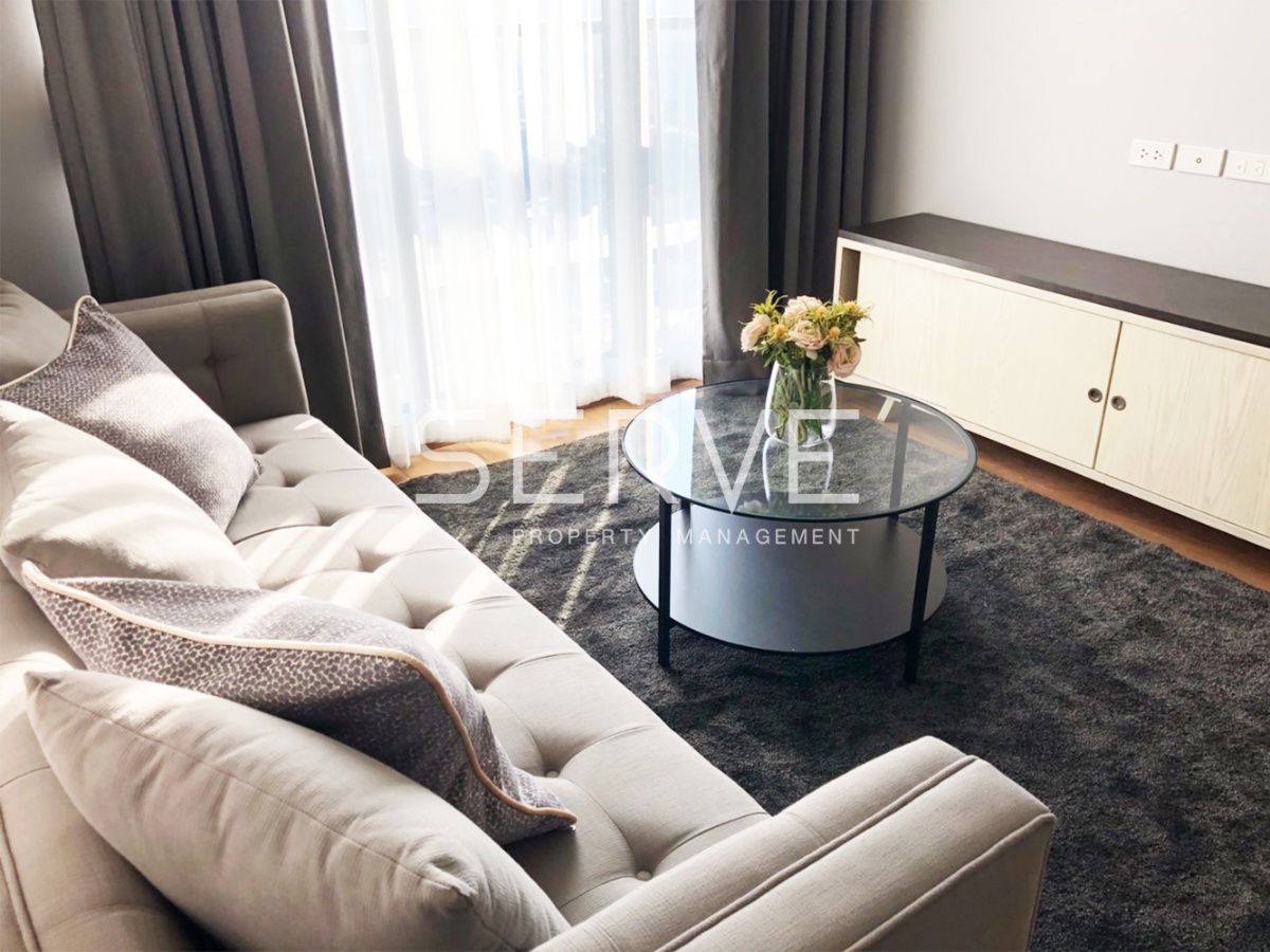 Nice 2 Beds Corner on Super High FL.45+ with Unblock View of Phrom Phong Area at Park 24 or Park Origin Phrom Phong Condo  / For Rent