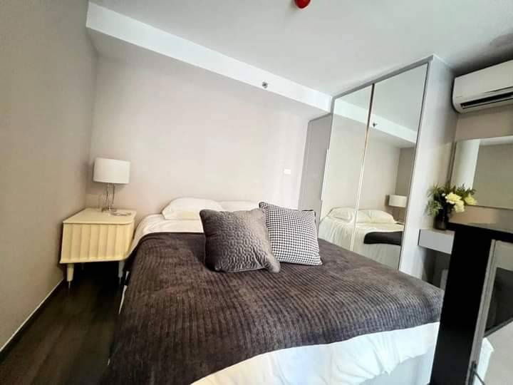 R301 Condo for rent, Knightsbridge Space Ratchayothin, Duplex room, next to the BTS, beautiful room, fully furnished, special price.