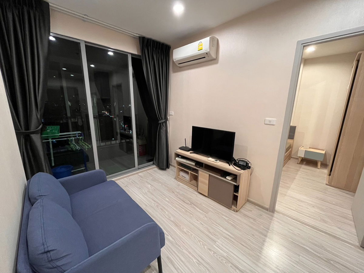 ငှားရန်ရှိသော Ideo Mobi bangsue 1bed 20floor 31.65 sq (အဝတ်လျှော်စက်)