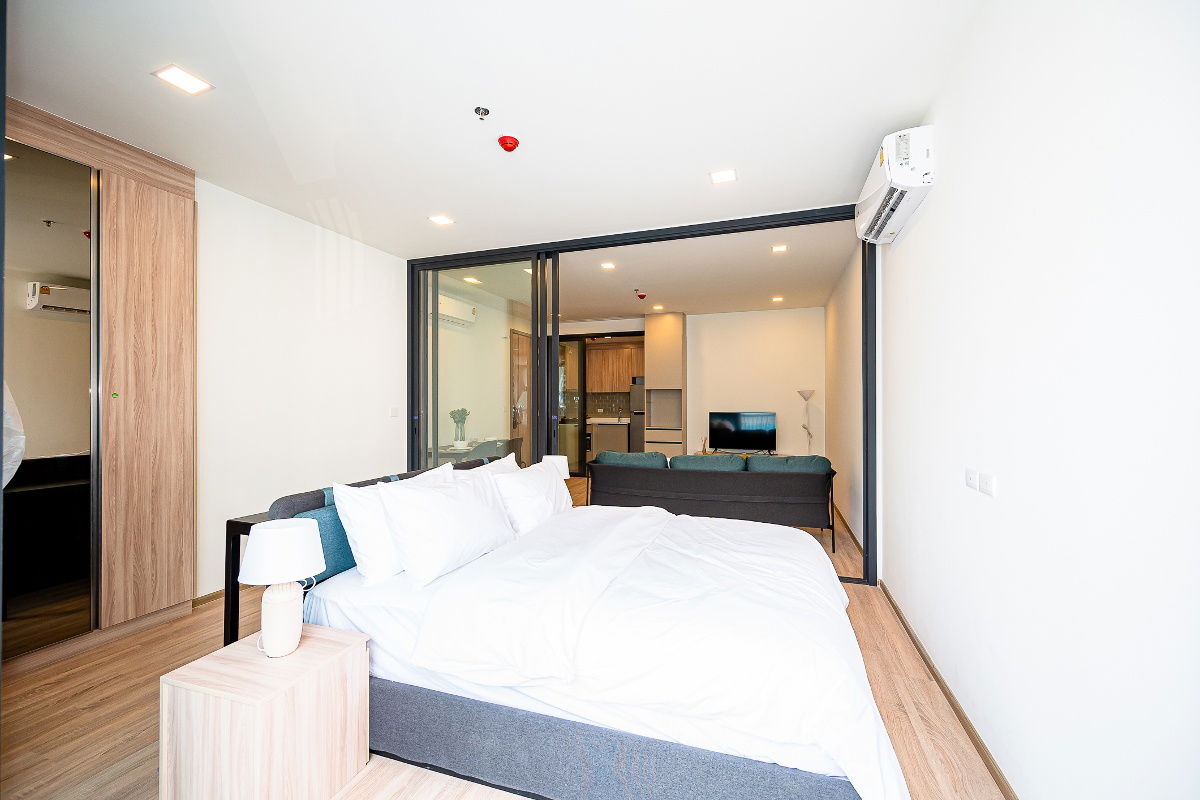 BRAND NEW‼️💕 By Sansiri at XT Phayathai (Line:@rent2022),Beautiful room Good location✨