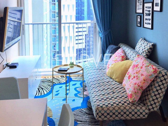 Nice Room 1 Bed Swimming pool view High Fl.10+ Next to MRT Thailand Cultural Centre 80 m. / Condo For Rent Noble Revolve Ratchada 1