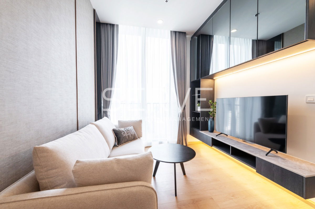 Nice Decorate 1 Bed High Fl. 20+ Good Location BTS Asok & MRT Sukhumvit at Noble BE19 Condo / Condo For Rent