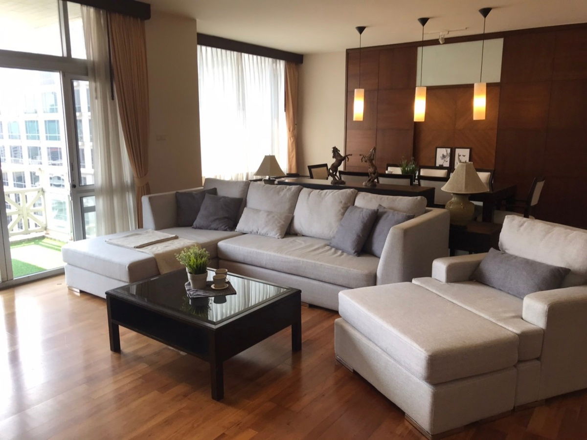 For rent: All Seasons Mansion(S15-31241)