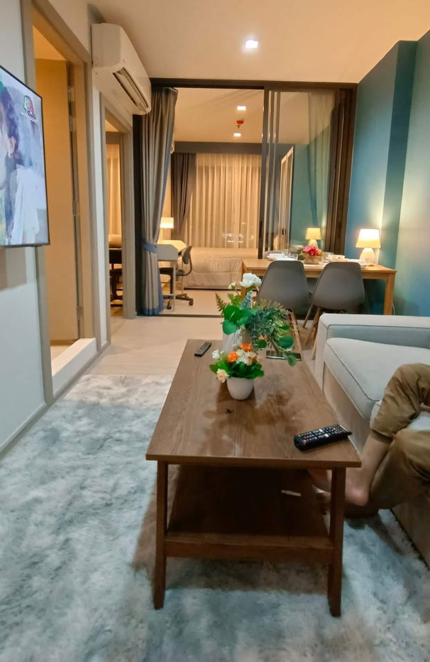 LineID: @Homelisting (with@) Life Asoke Rama 9 (2 Bed)(Near MRT Rama9) Available!!