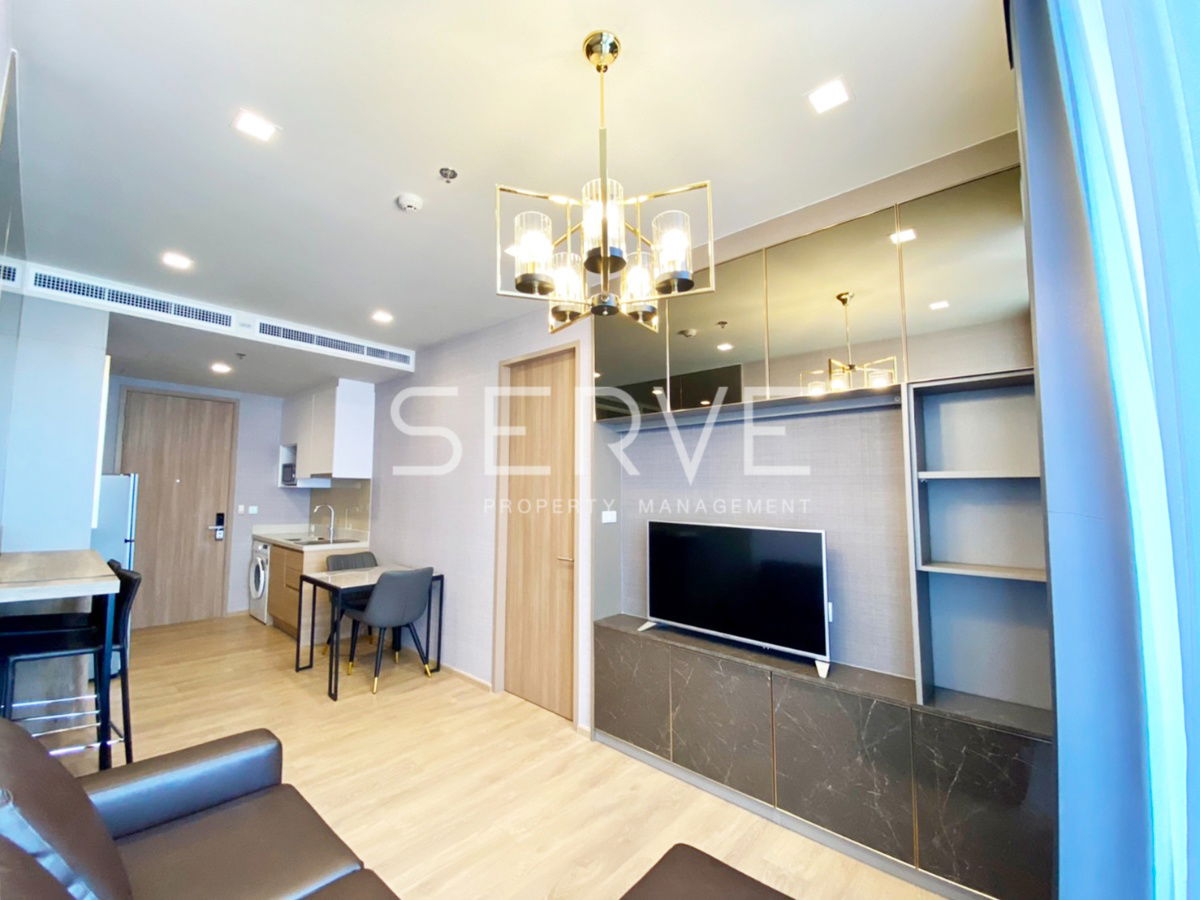 现代风格 1 床新公寓，位置优越，靠近 BTS Phrom Phong 500 m。