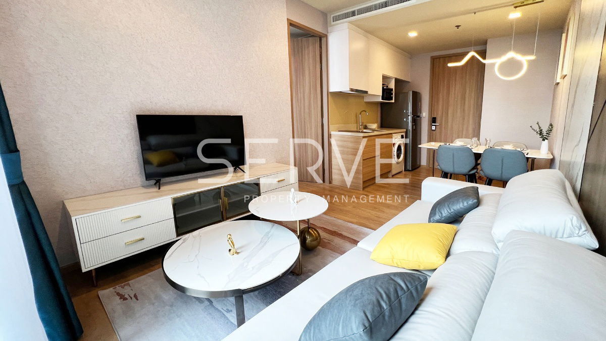 1 Bed Nice Room and Nice Location New Condo Close to BTS Phrom Phong 500 m. & The Emporium at Noble Around 33 Condo/ For Rent