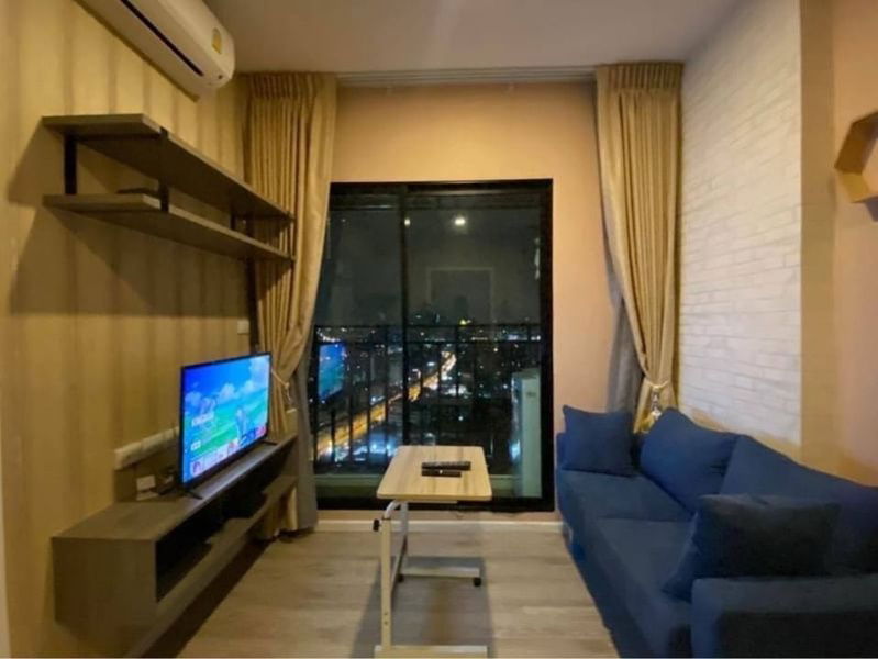 FOR RENT Kensington  FULL FURNISH