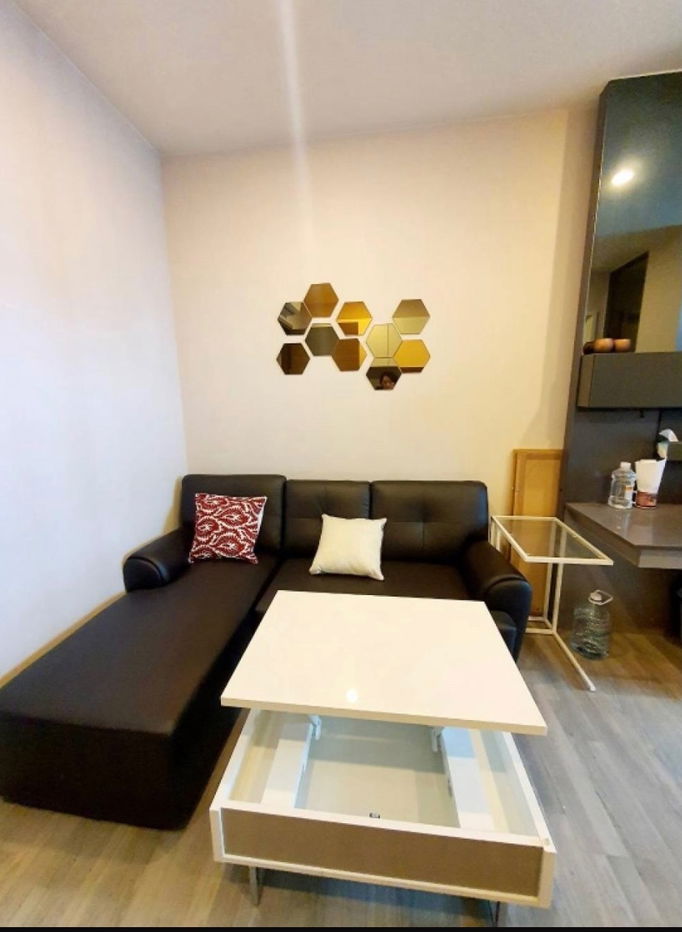 Rent The Room Sukhumvit 69, beautiful, ready to move in, near BTS Phra Khanong, if interested contact Line @841qqlnr