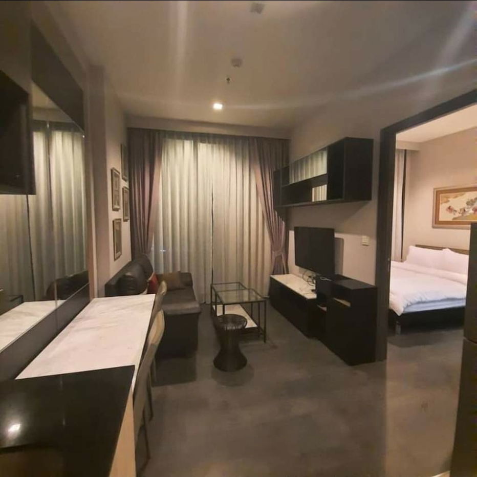 OMG2181  [ Edge Sukhumvit 23 ]  Nice 1 Bedroom near Asok - Ready to move 22-Nov-25