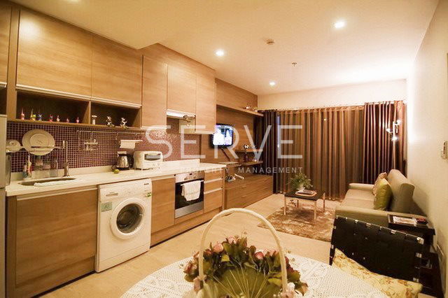 🔥25K! -1 Bed with Bathtub Nice Decorate Perfect Location  BTS Thong Lo at Noble Remix Condo / For Rent