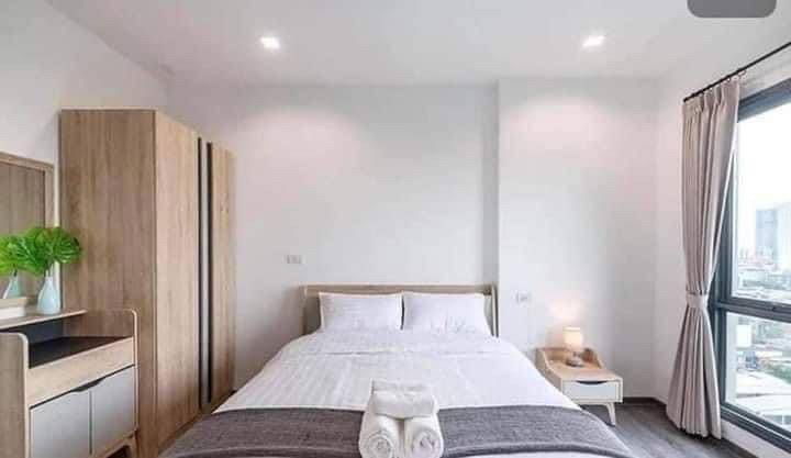 The Rich Sathorn - Taksin Full Furnitured and electrical