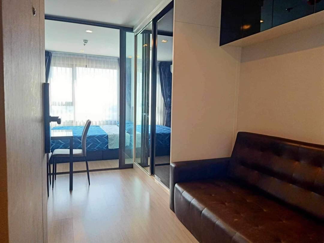 Life Ladprao เฟอร์นิเจอร์และไฟฟ้าครบชุด