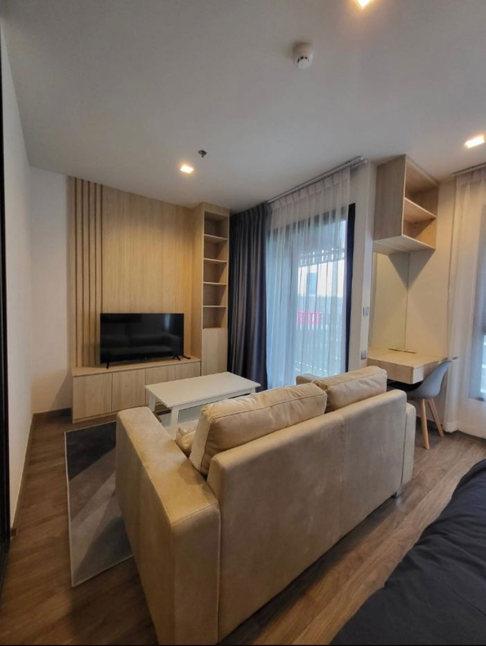 Life for rent, Lat Phrao Valley, beautiful, fully furnished, near BTS Lat Phrao Intersection. Interested in Line @841qqlnr