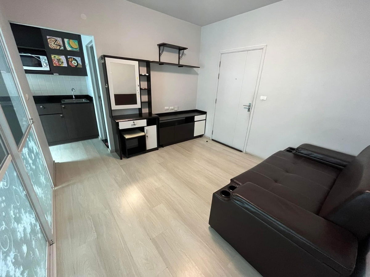 💥 Rent unio ram seri thai size 28 sqm price 7500 baht fully furnished