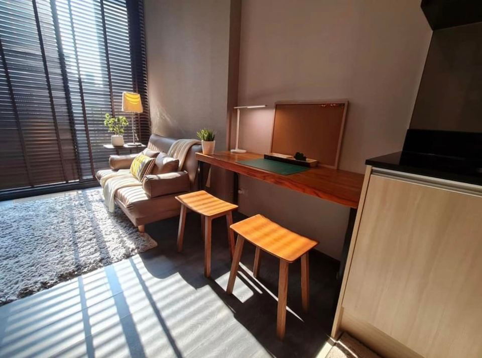 LineID: @Homelisting (with@) ===== EDGE Sukhumvit 23 (Near BTS Asoke)Available!!