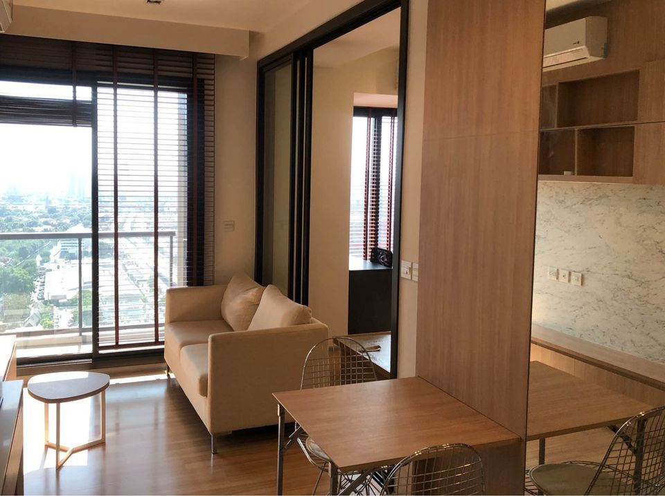 LineID: @Homelisting (with@) ==== M Jatujak BTS Saphankwai အနီး 250 m.