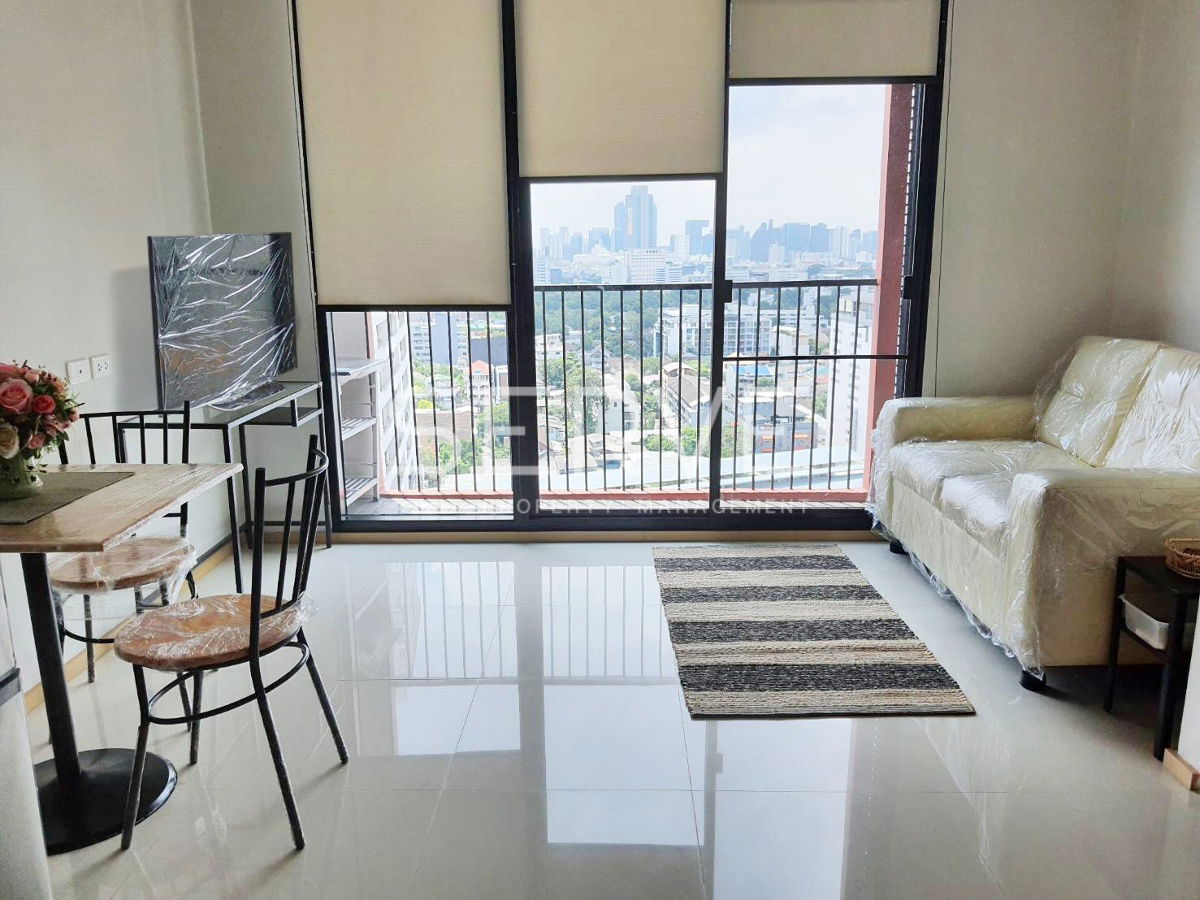 Condo For Rent Noble Re:D Perfect Location Connect to BTS Ari station