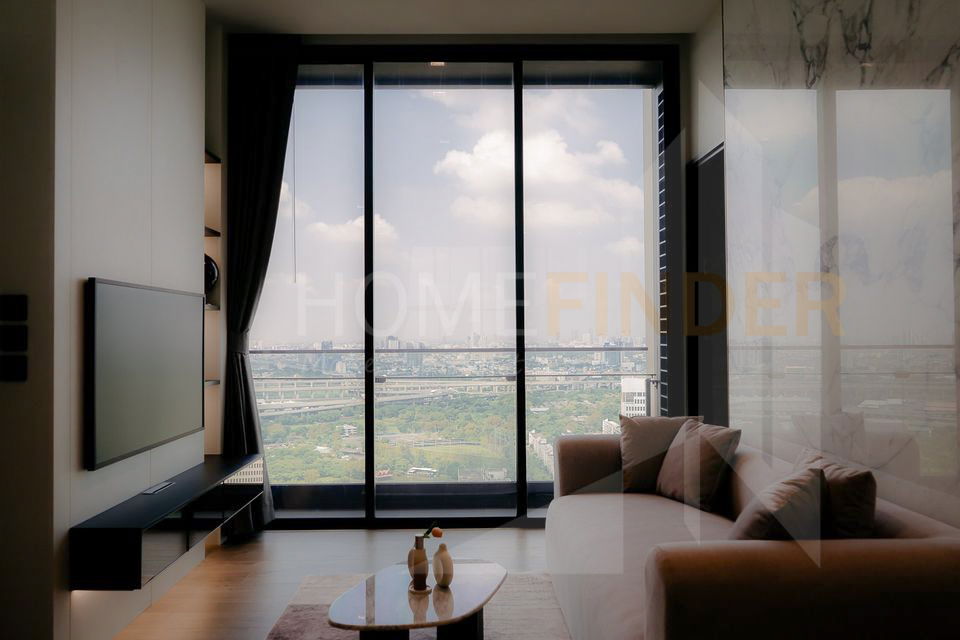 The Crest Park Residences 2 bedrooms, for rent