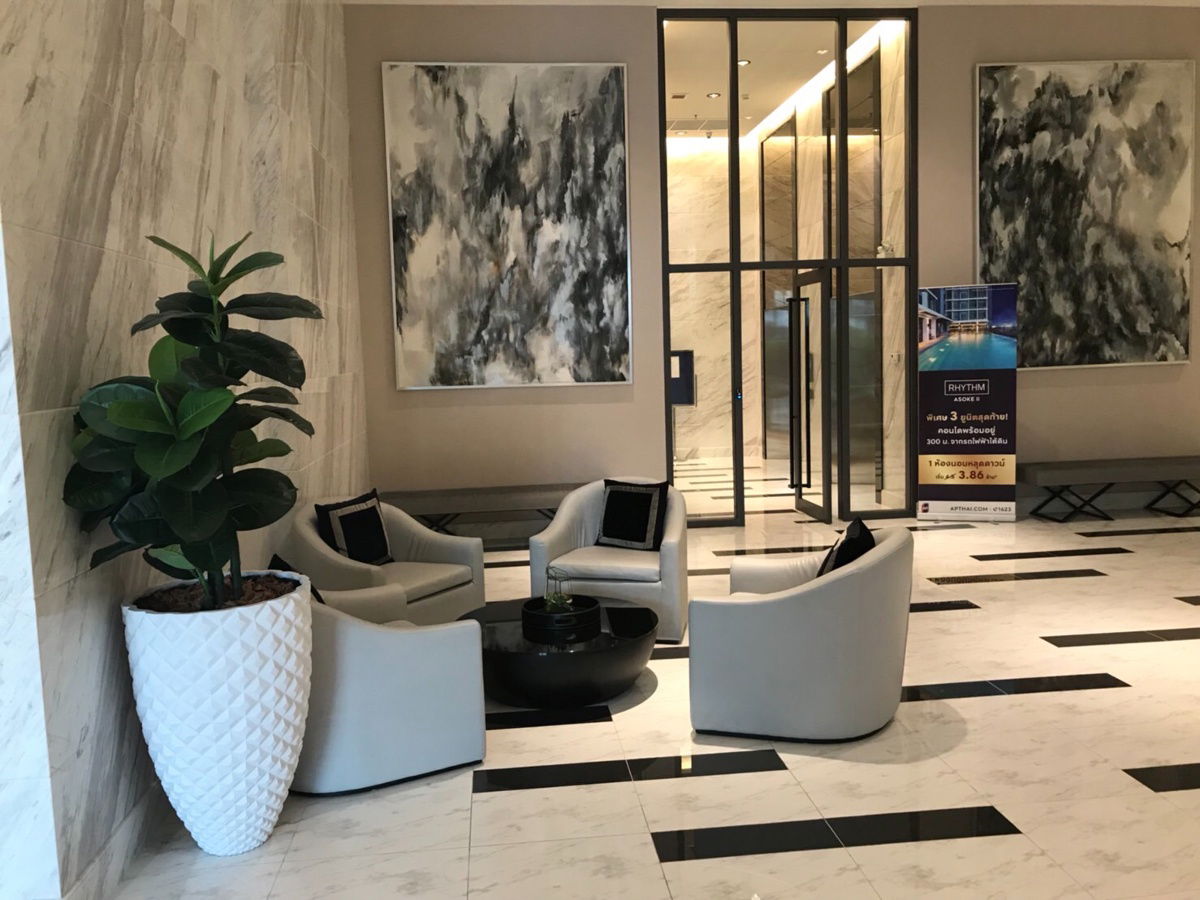 🍀🍀🍀Beautiful Room😍For Rent📌Life Asoke (Line:@rent2022) Good price and Ready to move in!!