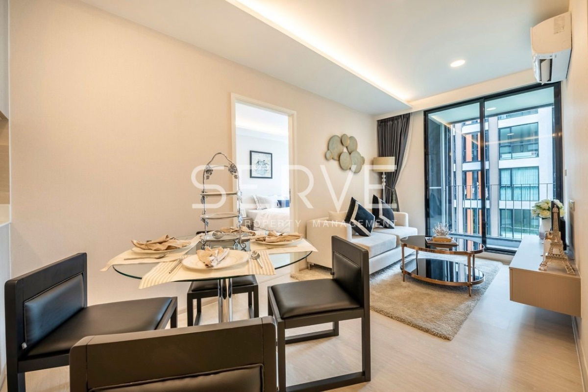 Nice Room 2 Beds with Bathtub 68 sq.m. Good Location Shuttle Bus to BTS Thong Lo at  Vtara Sukhumvit 36 Condo / Condo For Rent