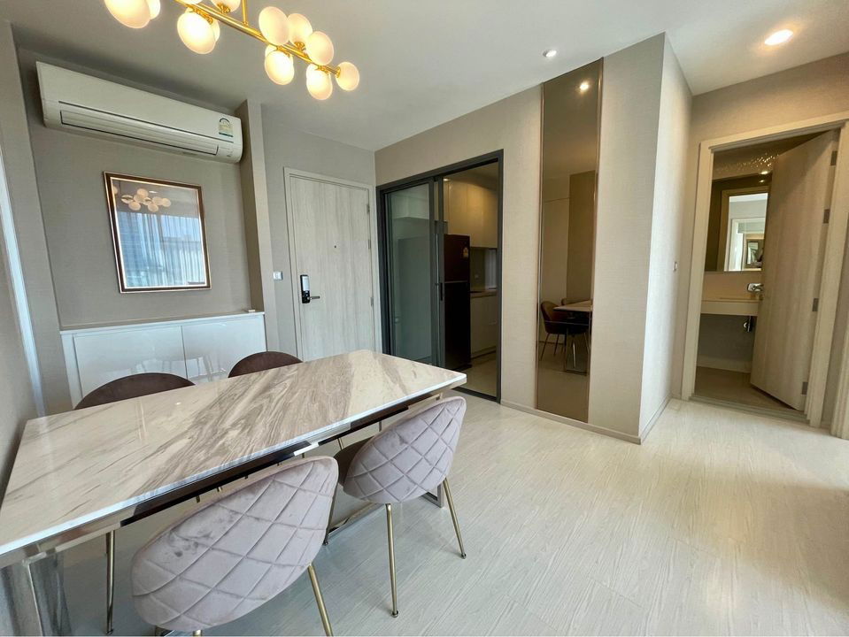 LINE @condorental for rent the room at Rhythm Sukhumvit 42