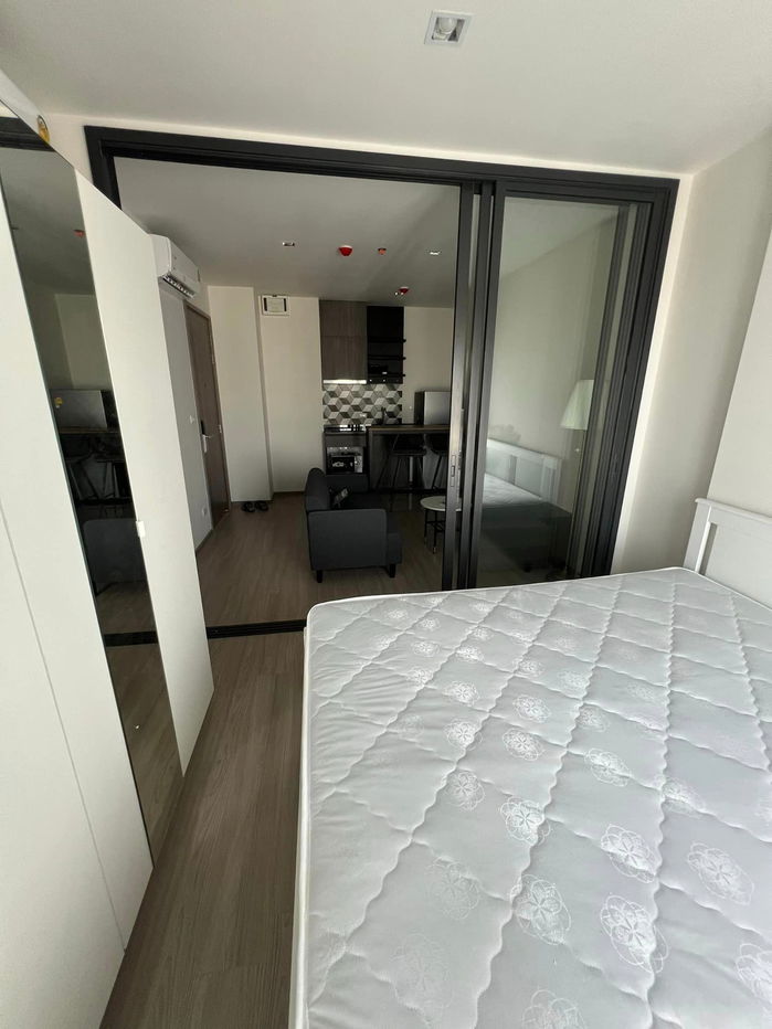 LINE @condorental ให้เช่าห้อง THE BASE เพชรบุรี-ทองหล่อ