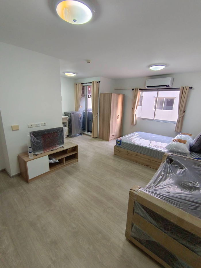 Condo for rent The Point Leamchabang Sriracha