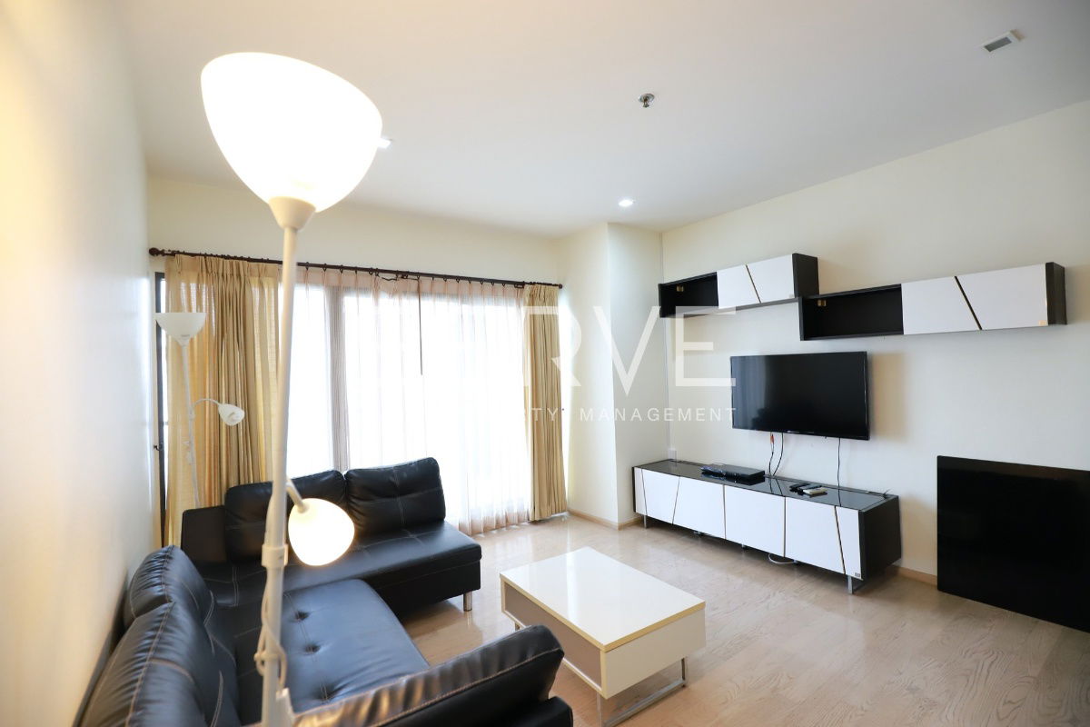 🔥Hot Price 40K🔥- 2 Beds with Bathtub East Side Directly connecting to BTS Thong Lo at Noble Remix Condo / For Rent