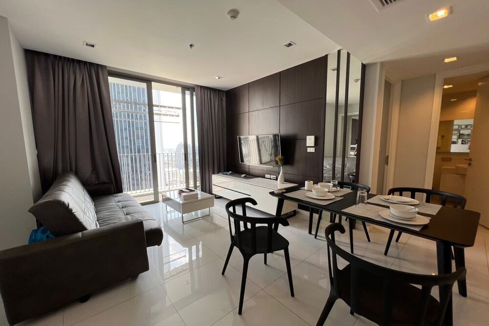 Nara 9 | 2 Bedrooms for rent Nice furnished and Good Location with Great Pool and Gym