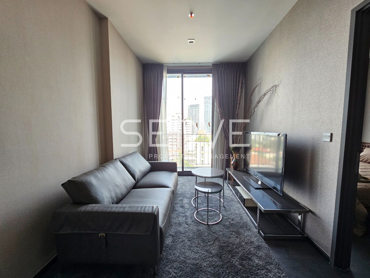 Condo For Rent Edge Sukhumvit 23 Good Location BTS Asok 250 m. & MRT Sukhumvit 200 m.