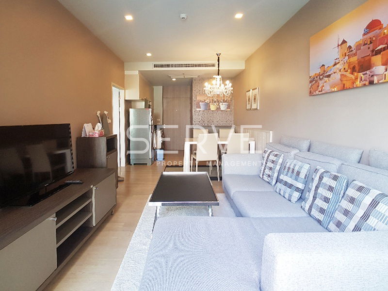 1 Bed with Bathtub Large Unit with Swimming Pool View in Phrom Phong Area at Noble Refine Condo / For Rent