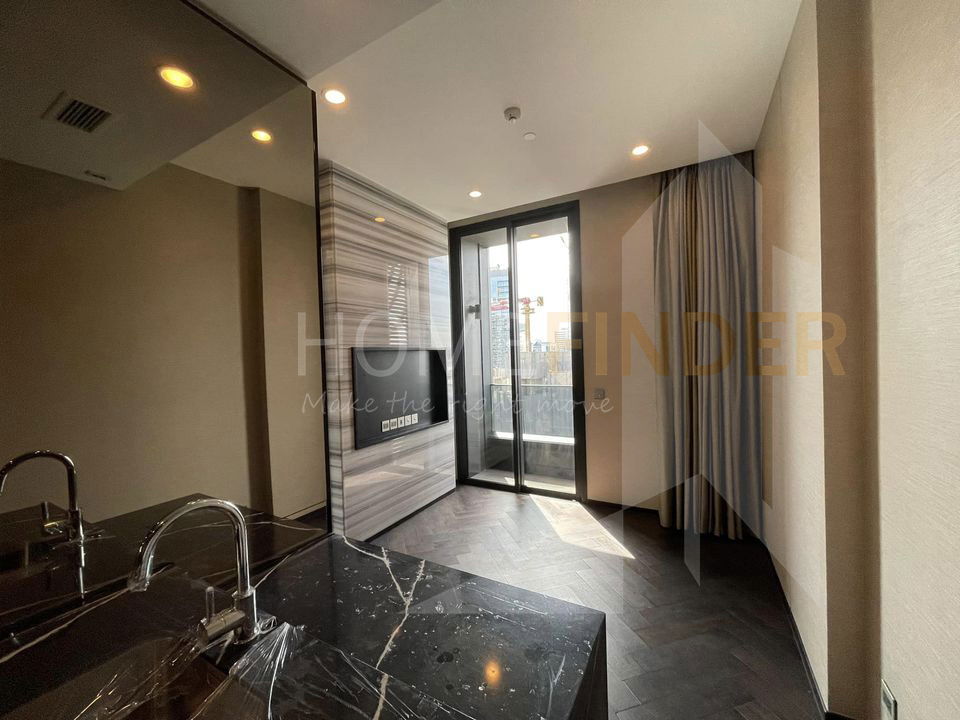 The ESSE Sukhumvit 36 1 bedroom, for rent