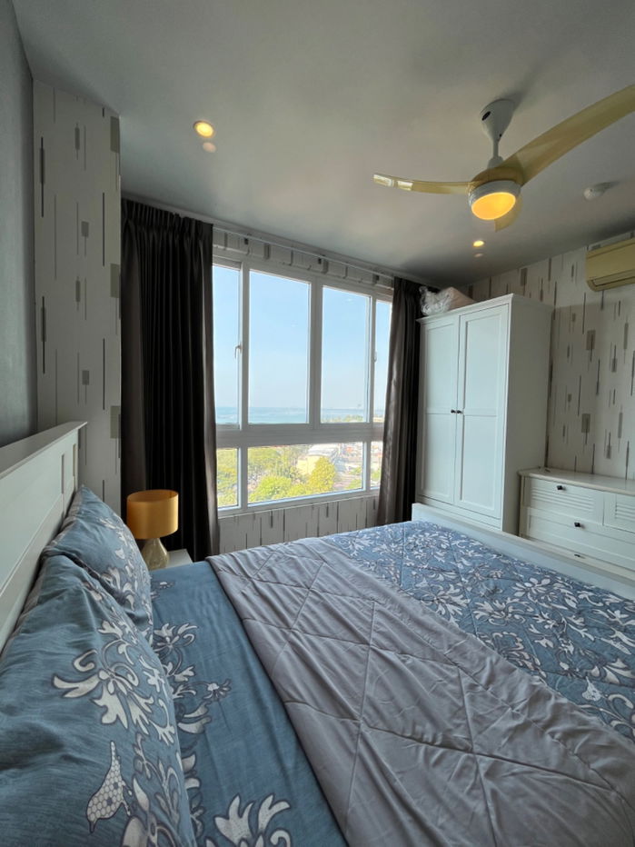 ชั้น 11 วิวทะเล ห้องใหญ่ 50 ตร.ม.