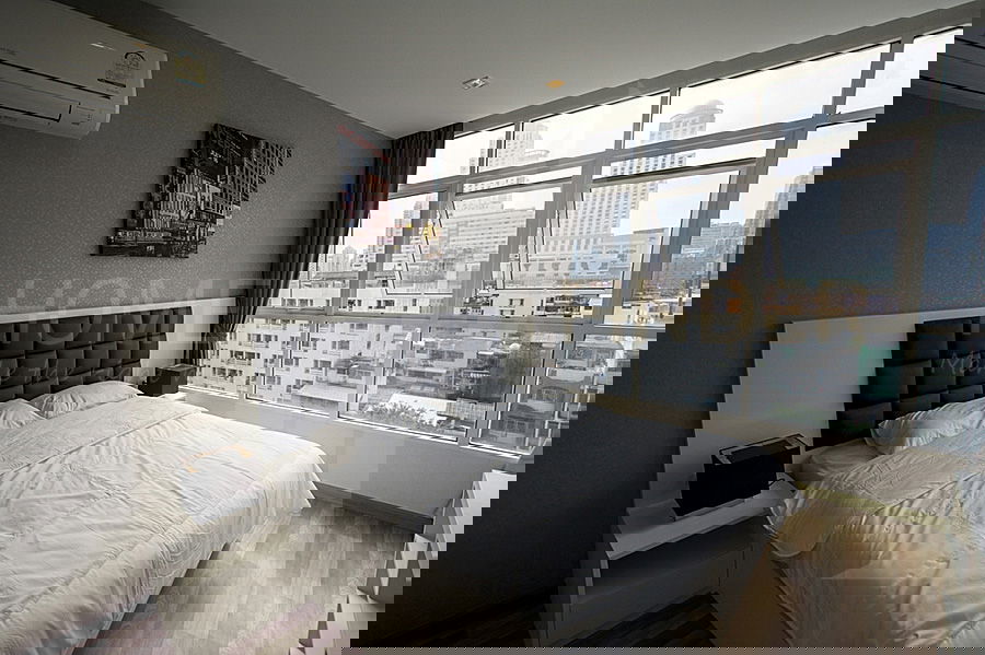 IDEO Verve Ratchaprarop တွင် အိပ်ခန်း ၂ ခန်း ငှားရန်ရှိသည်။