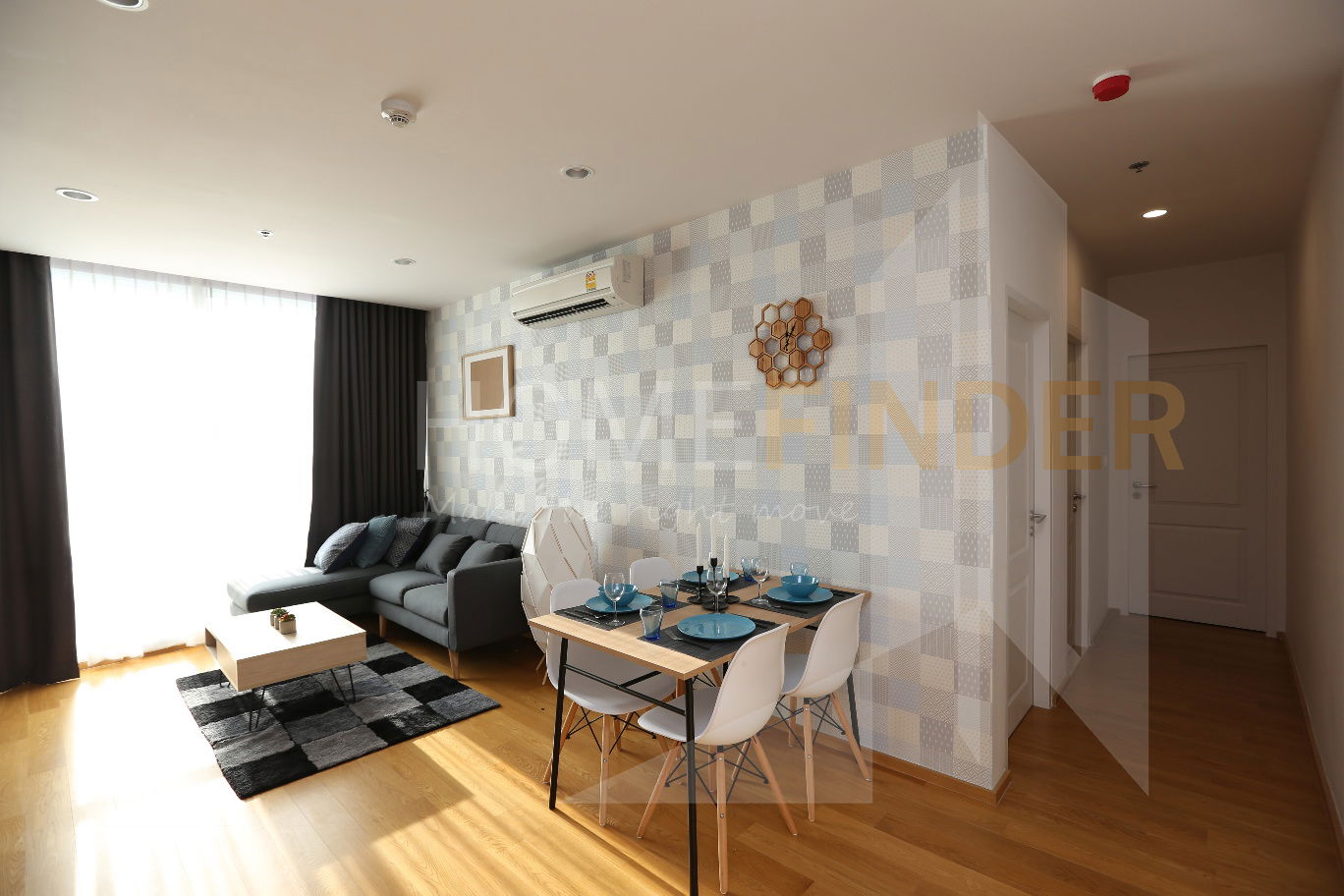 Noble Revo Silom တွင် အိပ်ခန်း ၂ ခန်း ငှားရန်ရှိသည်။