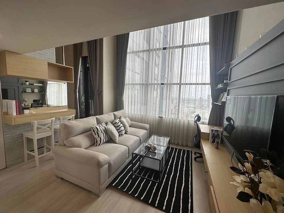 MB3554 Knightsbridge Prime Sathorn Beautiful room, complete furniture Ready to move in, convenient travel, near BTS Chong Nonsi.